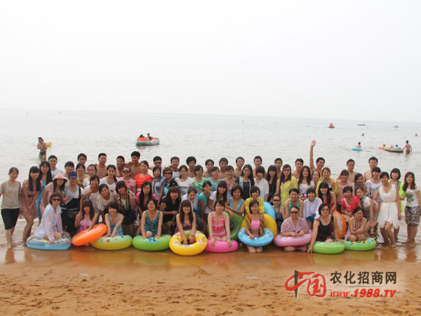 海邊游泳