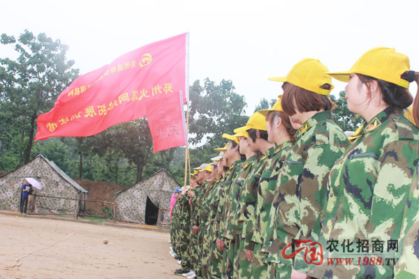 挑戰(zhàn)團(tuán)隊(duì)的瞬間