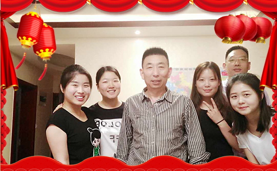 【葒參科技】祝大家在新的一年里幸福美滿,闔家歡樂!