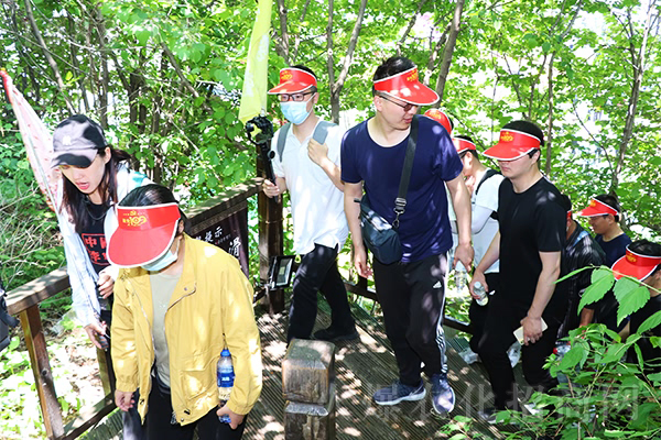 走近老子,走近傳統(tǒng)文化